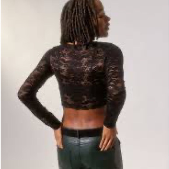 NWT Urban Outfitters Danica Lace Sheer Long Sleeve Top in Black - Picture 2 of 7